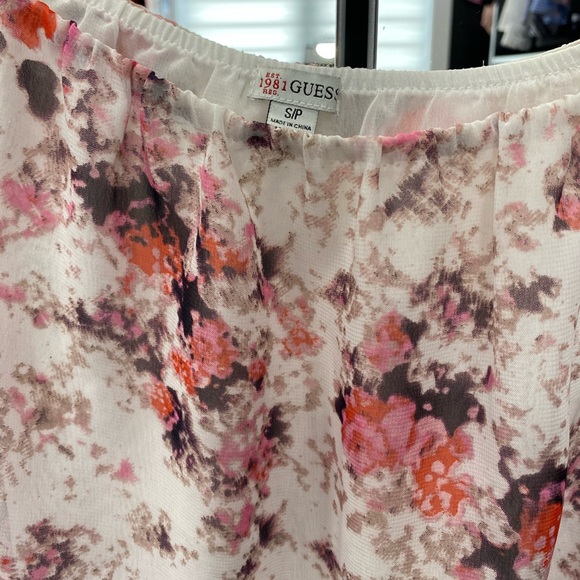 SHORT-SLEEVE FLORAL SHIRT - Picture 2 of 2